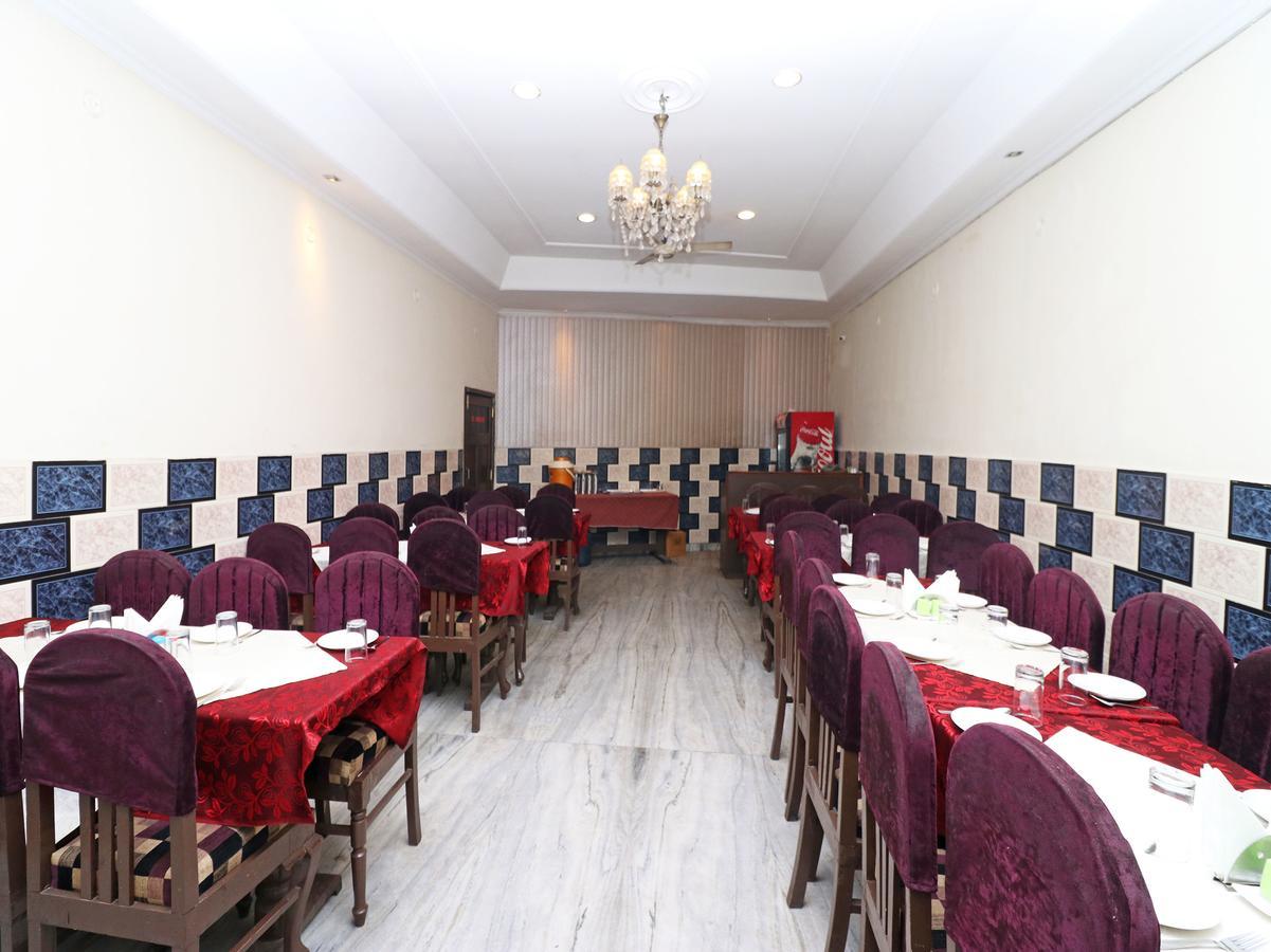 Oyo 11526 Hotel Apollo Agra  Exteriör bild